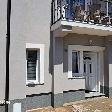 Apartments Tonci Tribalj Exterior foto